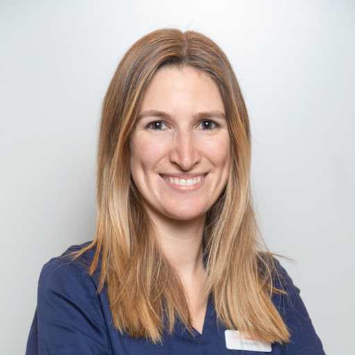 Portrait Dr Laura Fleischmann — Cabinet 12 Choron Paris 9e